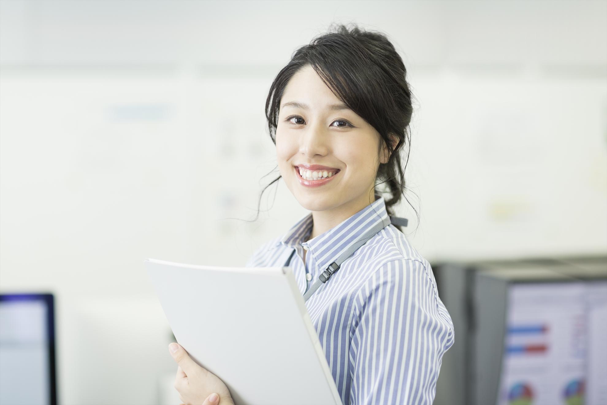 小・中・高等学校でのパソコン授業支援スタッフ（ICT支援員）