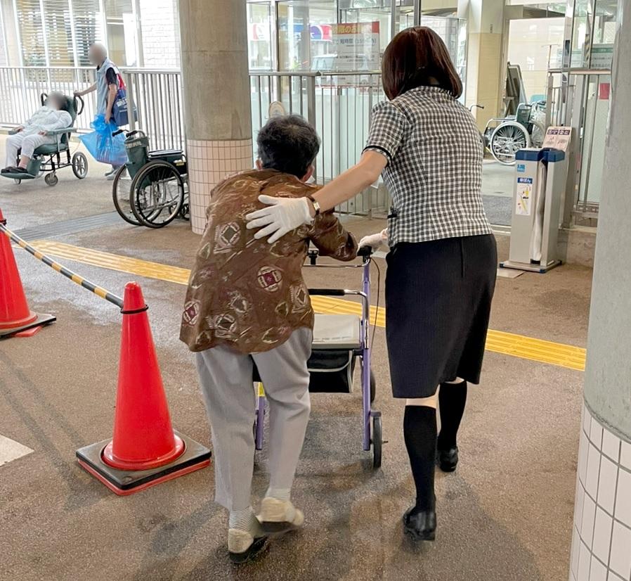 【北区】扶養内/平日の週3日程度/1日4時間～/案内業務