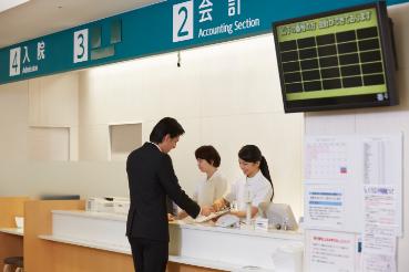 柏市/大学病院で外来受付など医療事務
