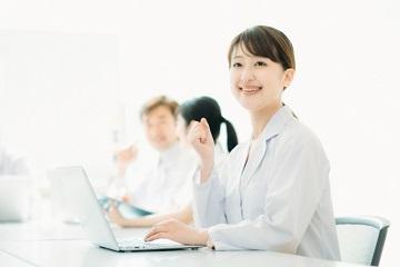 【3カ月短期】病院で栄養指導＊管理栄養士募集＠2100