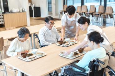 病棟看護助手/未経験OK