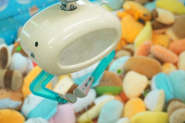 夜勤＊車通勤OK！フォークリフトでピッキング♪日払いOK