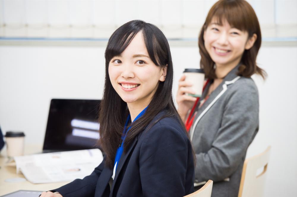 仕事とプライベートを両立できる16時までの経理事務～浜松東区
