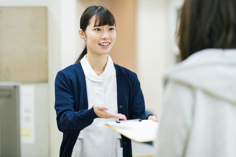 【静岡街中】人気の健診受付/土日祝休み/接客経験者歓迎