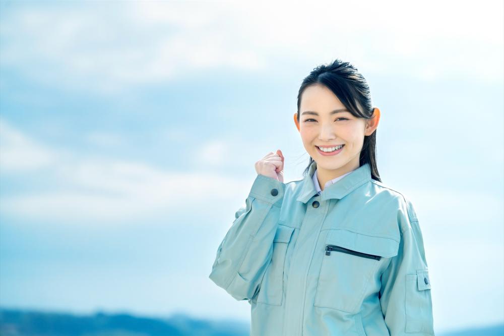 土日祝日休みの軽作業/残業無し/未経験歓迎/交通費支給