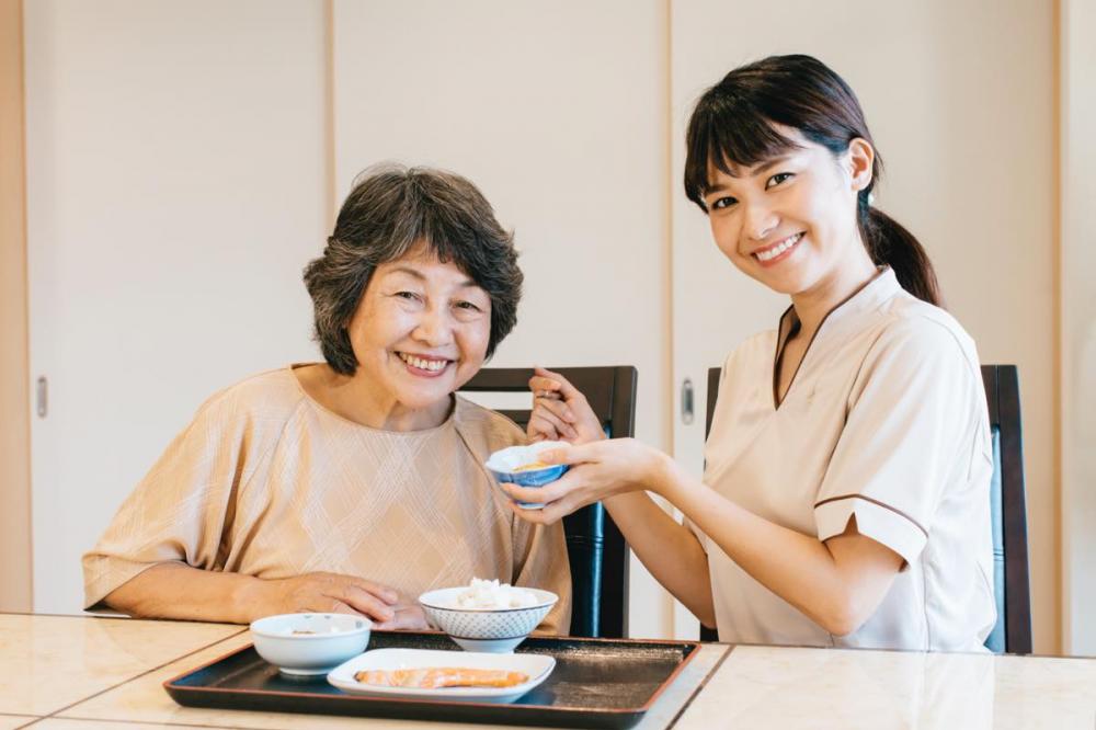 総合病院病棟での患者さんのお世話をお願いします【旧浜松南区】