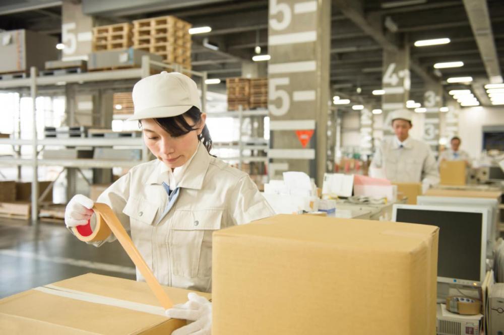 働く女性に理解ある職場【磐田】キレイな倉庫での放送・梱包作業
