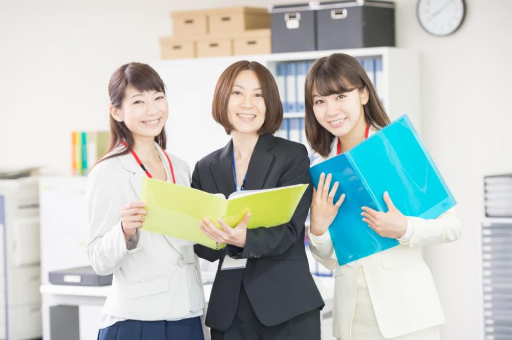期間限定／働きやすい職場♪／補助金申請事務／街中