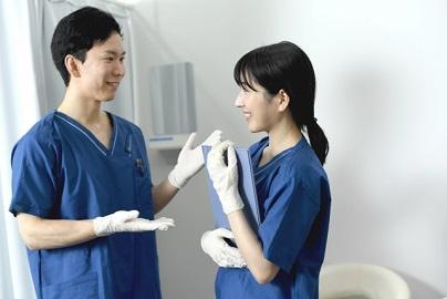 \時給1450円/看護助手*外来処置室での看護助手@秋葉原