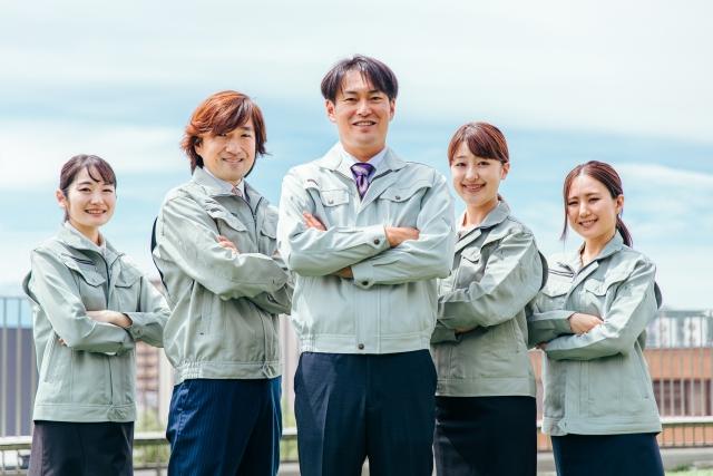 【正社員目指せる】移動販売車やトラックなどの車体製造業務