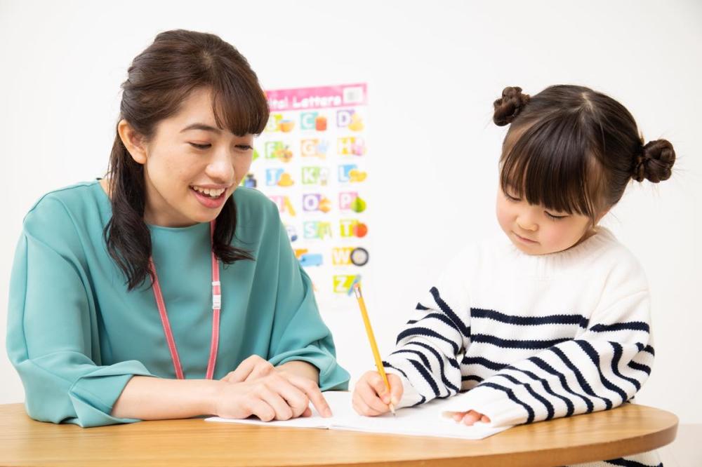 春休み限定★児童クラブで子どもたちを見守るお仕事