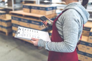 倉庫内でのピッキング・仕分け作業