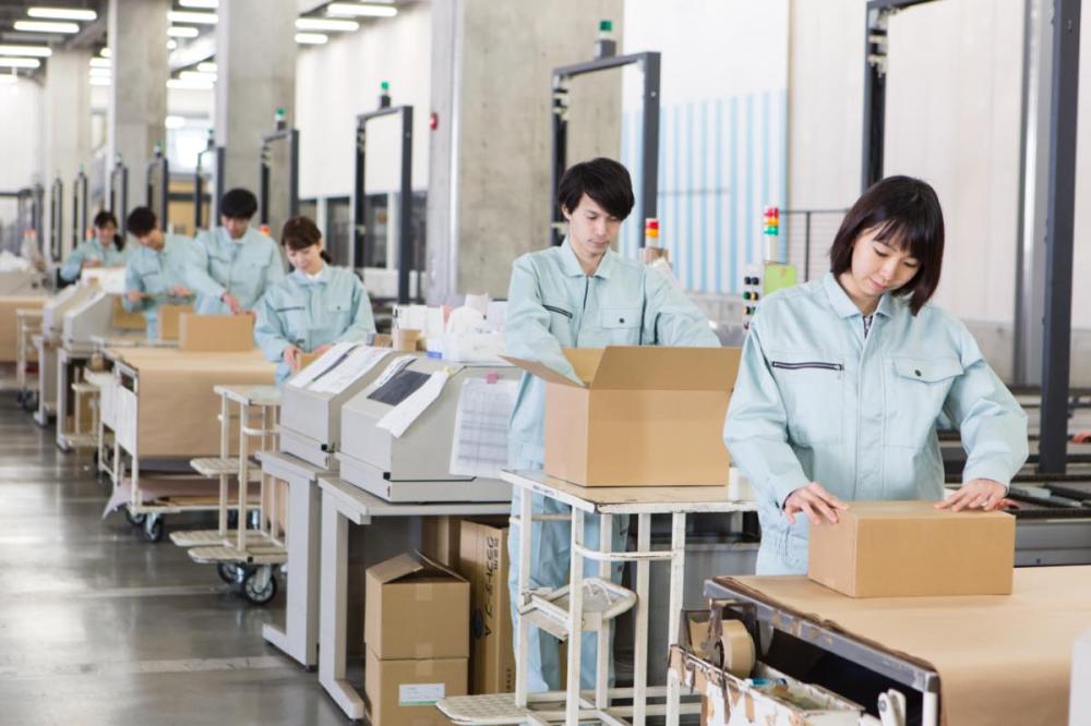 【袋井市／日勤のみ相談可】製品の梱包・運搬