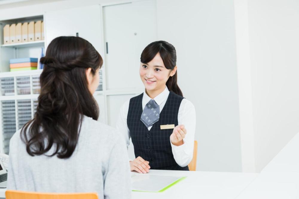 地元金融機関の窓口事務