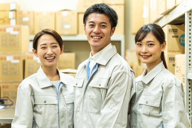 夜勤でガツガツ！ハイブランド商品のピッキング・検品・仕分け