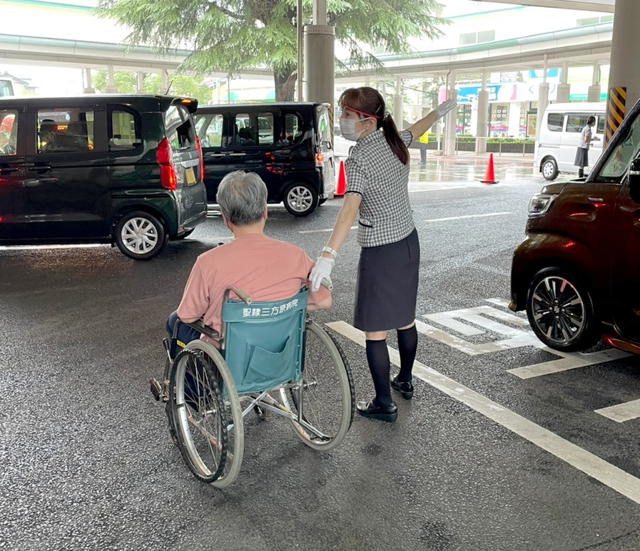 \医療に関わる、やさしいお仕事デビュー/病院玄関案内:旧北区