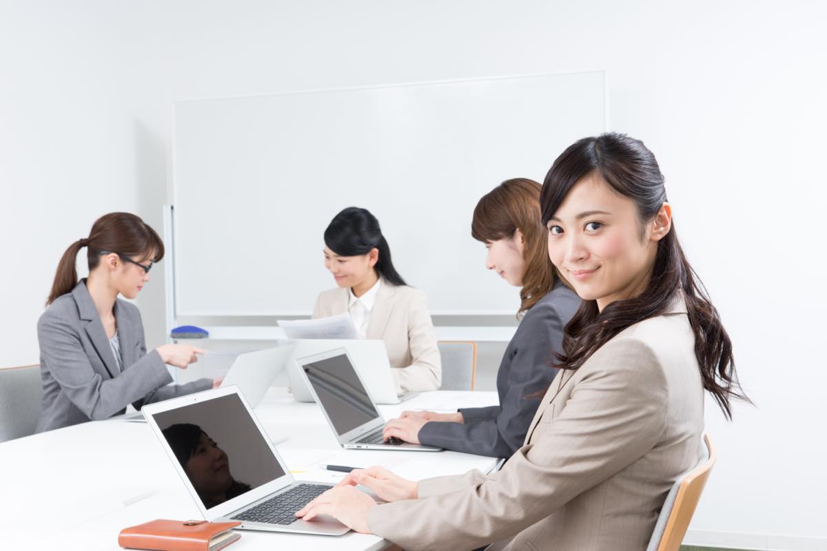 ＜沼津市＞駅徒歩10分以内の経理事務