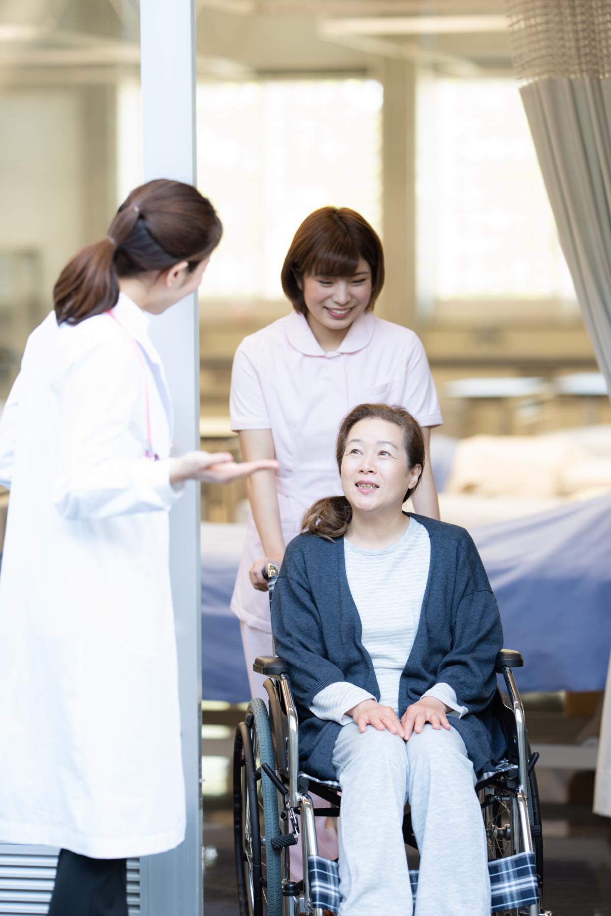 総合病院の医療スタッフ/看護助手　